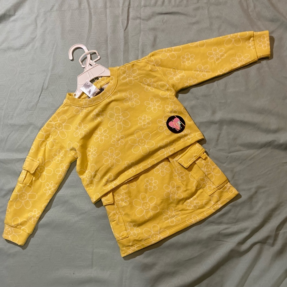 Girls First 2pc cargo skorts set